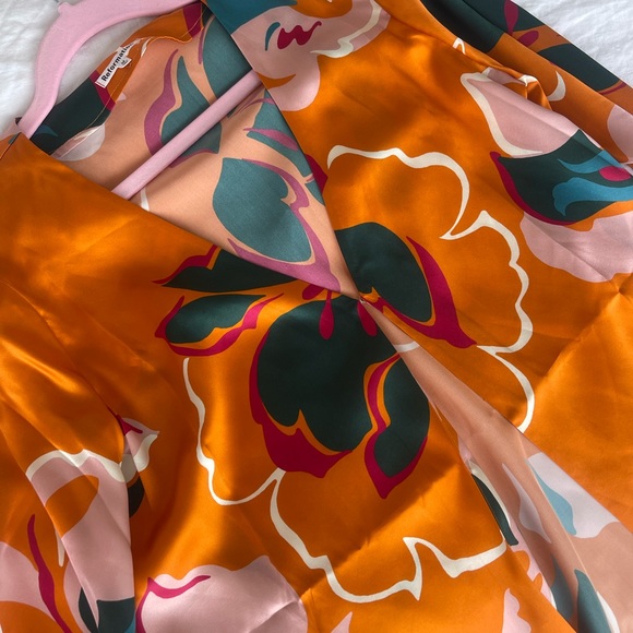 Reformation Top - Picture 4 of 4